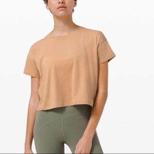 Lululemon Cates Tee size 8 Beech Wood